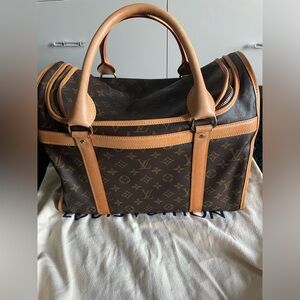 Louis Vuitton Monogram Sac Chien 40
Pet Carrier